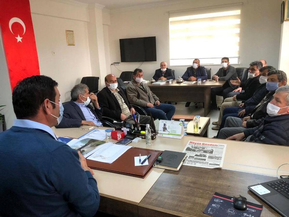 Hüyük Belediyesi meclis toplantısında projeler ele alındı