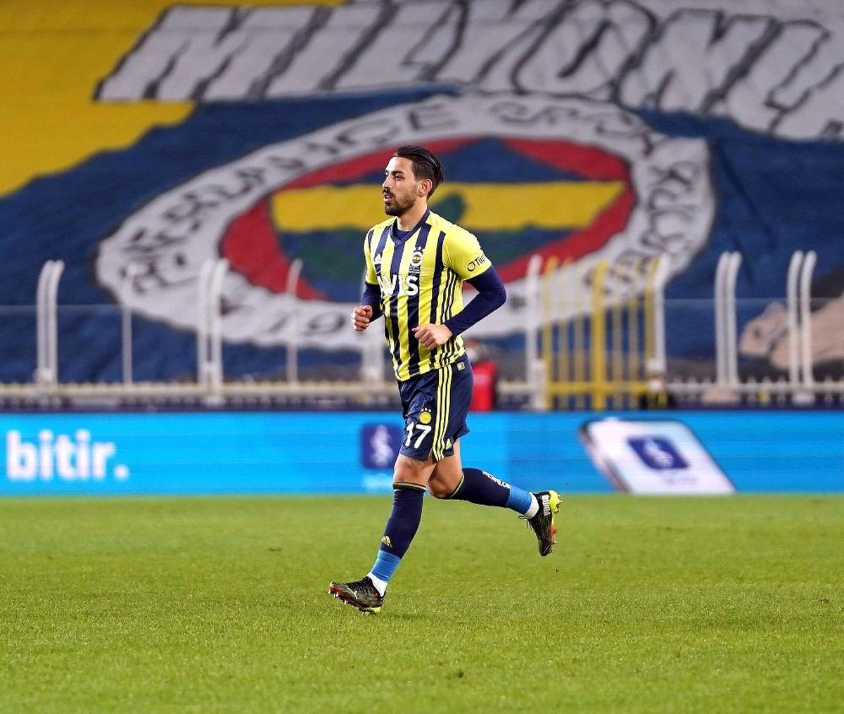 İrfan Can Kahveci ilk kez sahada