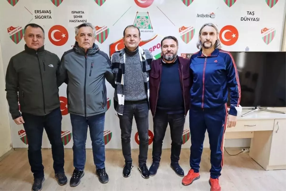 Isparta 32 Spor, Hakan Şimşek\'e emanet