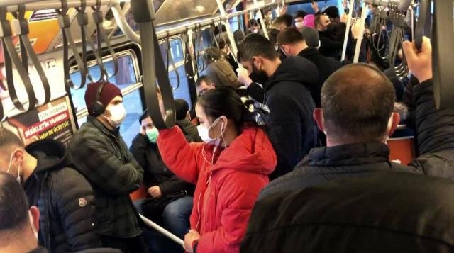 İstanbul'da 65 yaş üzeri ve 20 yaş altına uygulanan toplu taşıma kısıtlaması kaldırıldı