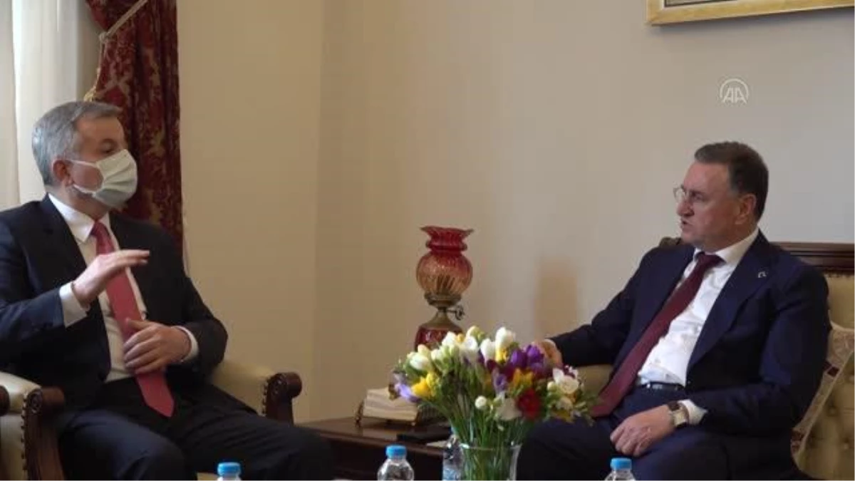 Moldova\'nın Ankara Büyükelçisi Croitor\'den Hatay Büyükşehir Belediyesi Başkanı Şavaş\'a ziyaret