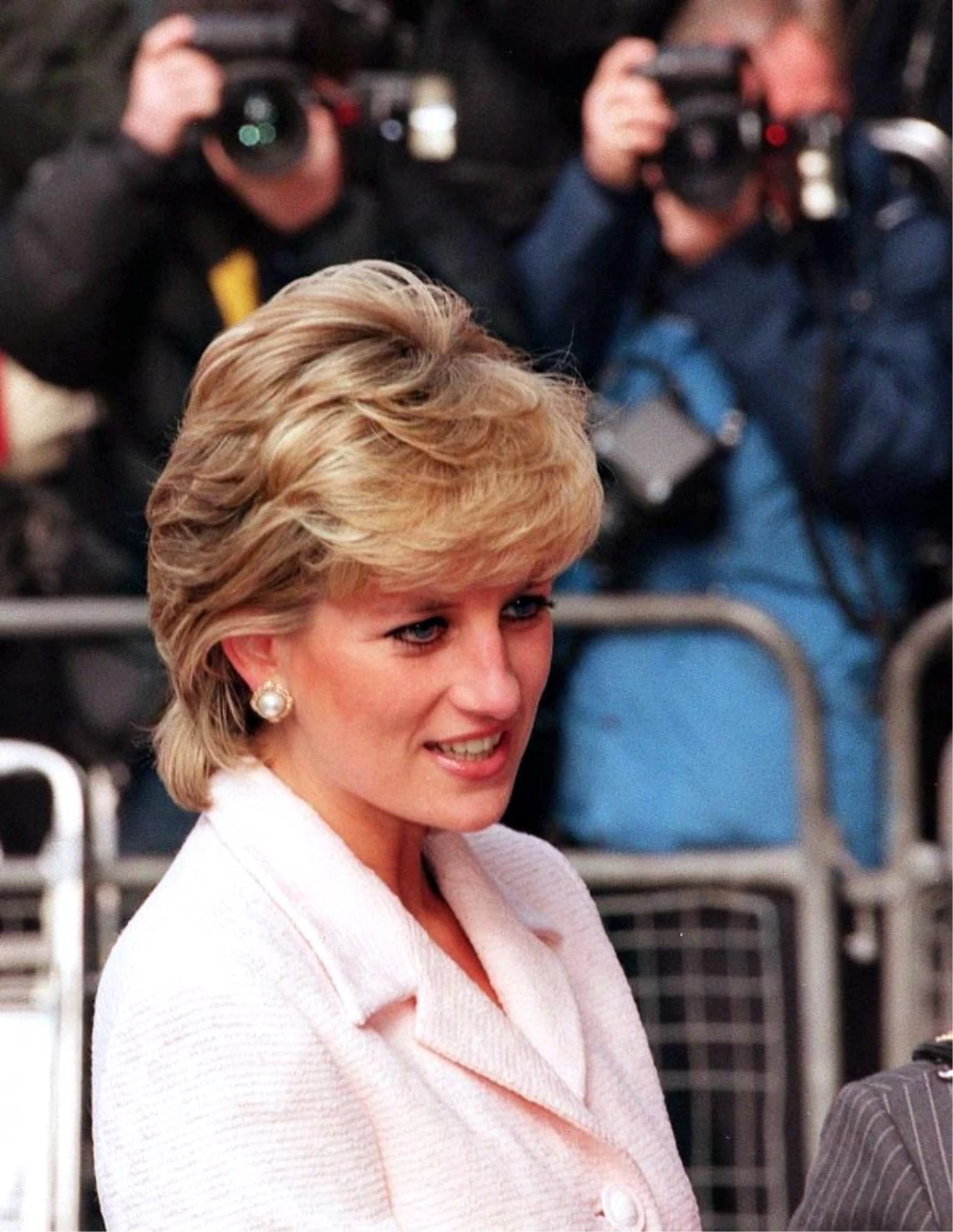 Prenses Diana ile röportaj yapan gazeteciye yönelik cezai soruşturma açılmayacak