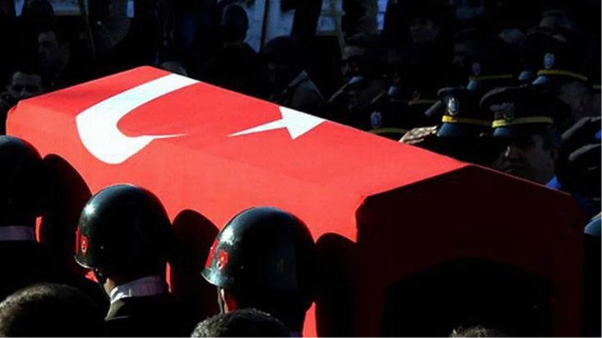 Türkiye evlatlarına ağlıyor! Yüreğimizi yakan kaza sonrası şehitler için başsağlığı mesajları yağdı