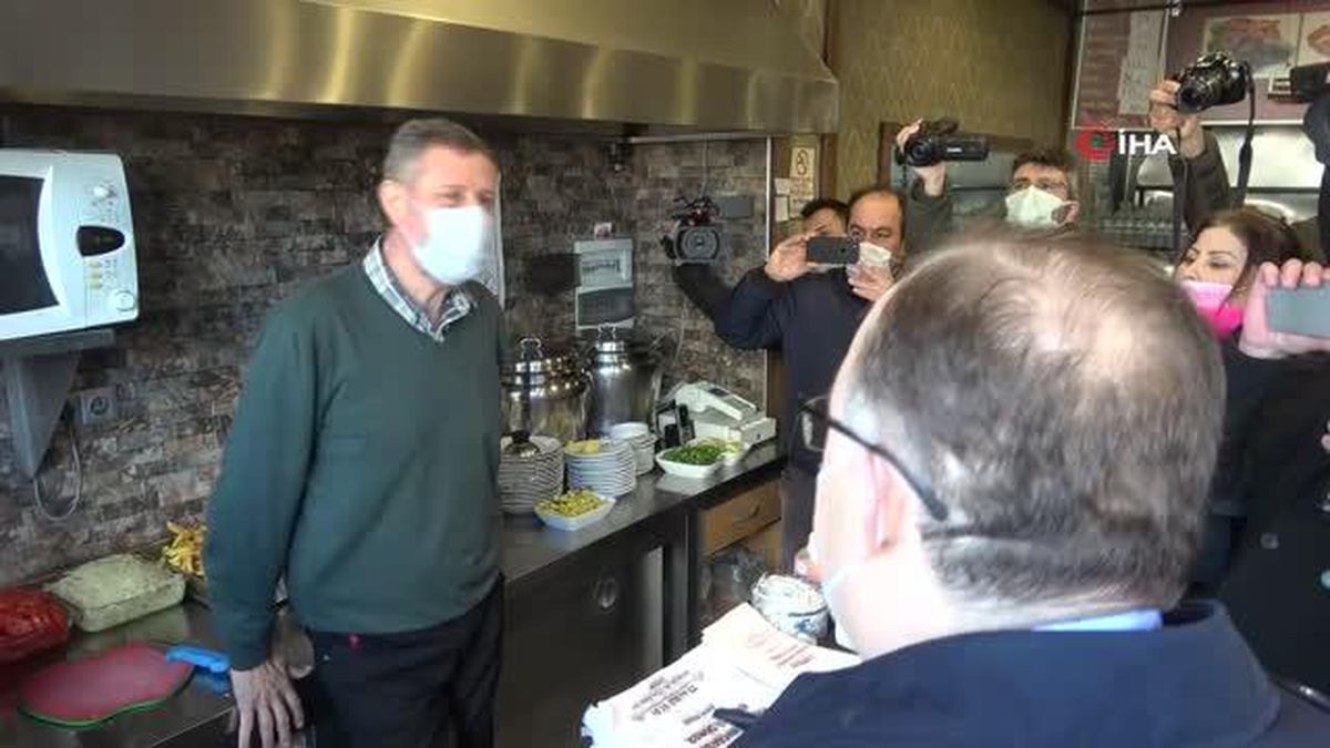 Validen korona virüs uyarısı: 'Bu rakamlar 15 daha yukarıya çıkarsa kırmızı kategorisindeyiz'