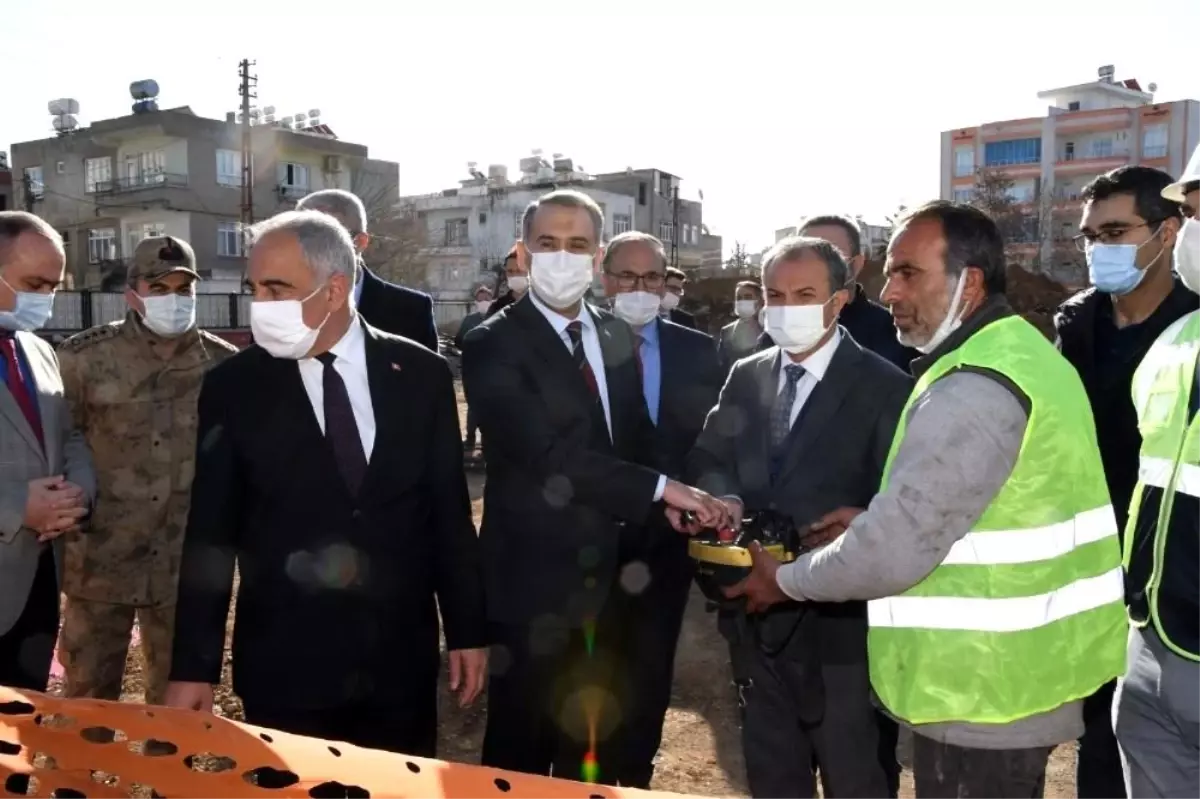 24 Derslikli ilkokulunun temeli dualarla atıldı