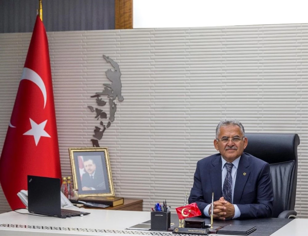 Son dakika haberi! Büyükşehir Belediye Başkanı Büyükkılıç, şehit askerler için başsağlığı mesajı yayımladı