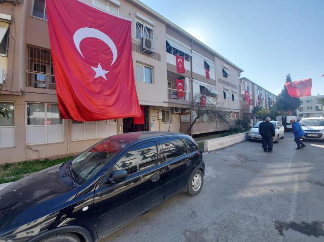 Bitlis'te şehit olan Uzman Çavuş Demirci'nin vasiyeti yürek yaktı: Şehit olursam babamın yanına gömün