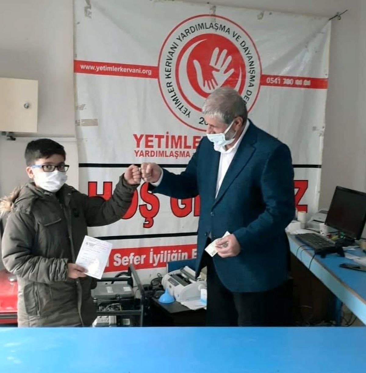 Bulduğu 20 lirayı yetimlere bağışladı