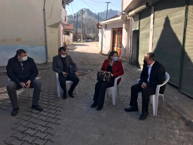 Büyükşehir ekibi Alaşehir'de mahalle muhtarlarını dinledi