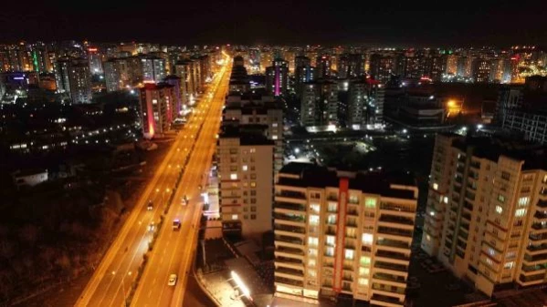 Diyarbakır'ın 'mavi' sırrı; düğün ve taziyelerden uzaklaşıldı