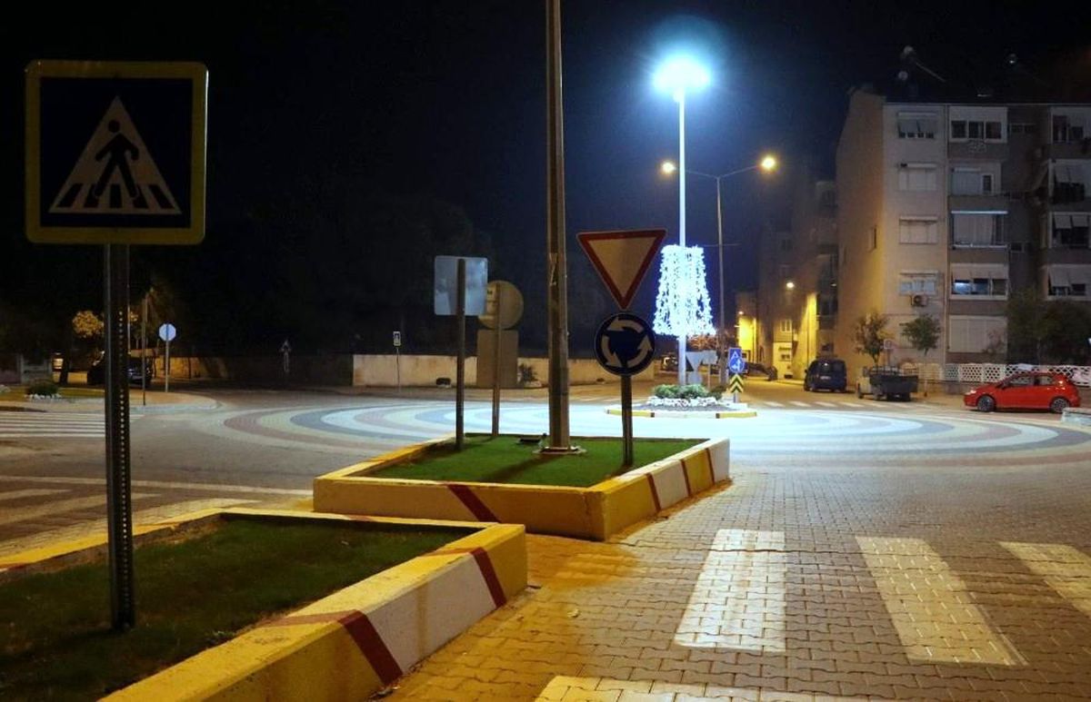 Nazilli\'de aydınlatma çalışmaları devam ediyor
