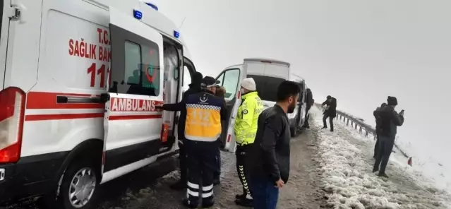 Son dakika yerel: Van'da trafik kazası: 2 yaralı