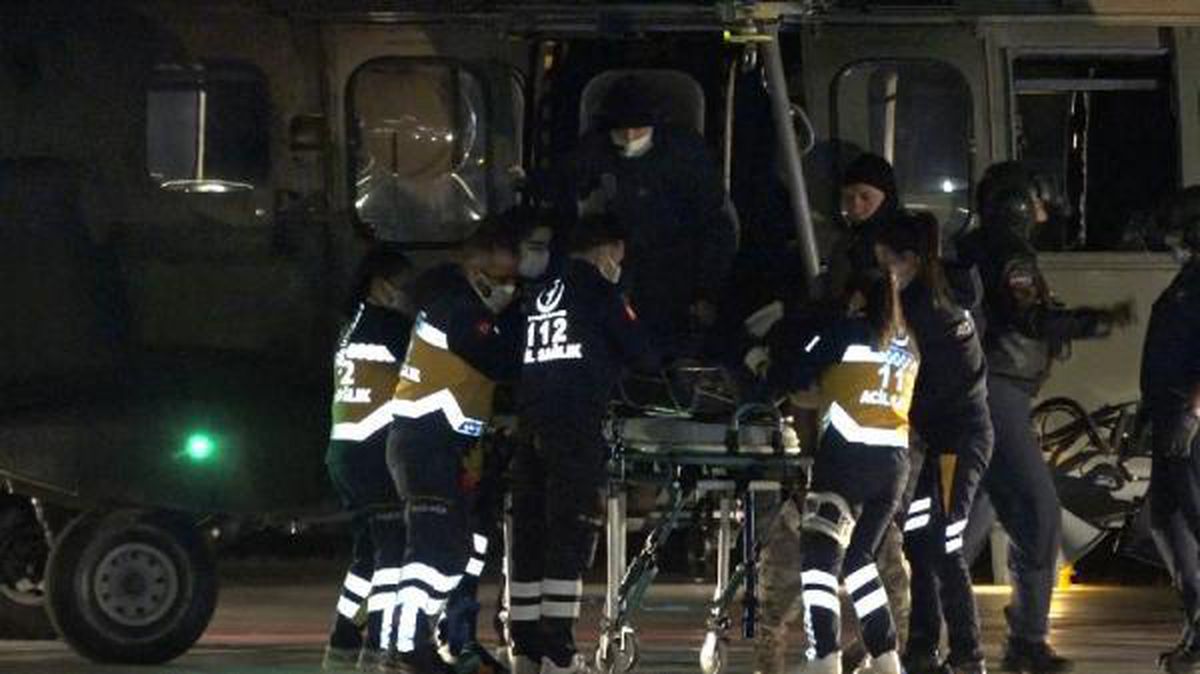 Askeri helikopterle kurtarılan 4 kişi, emekli orman muhafaza memuru ve torunu ile arkadaşları çıktı