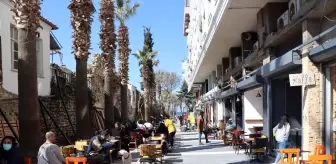 Aydın normalleşti, esnafın yüzü güldü