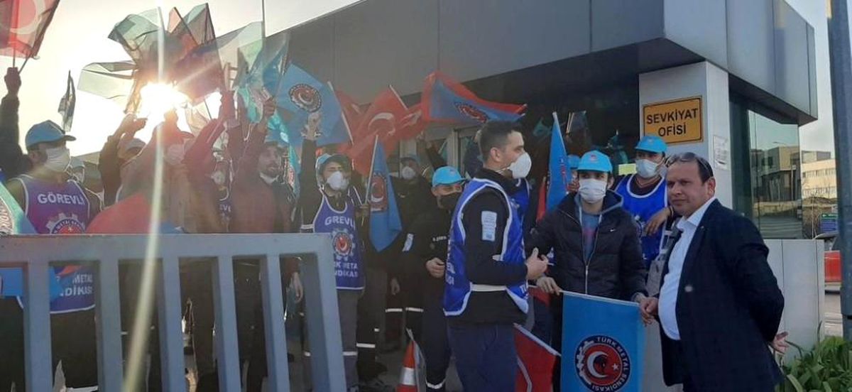 Bursa\'da sendikaya üye oldular işten kovuldular