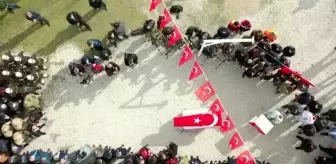 KAHRAMANMARAŞ - Tatvan'da şehit olan Astsubay Üstçavuş Yılmaz, son yolculuğuna uğurlandı (3)