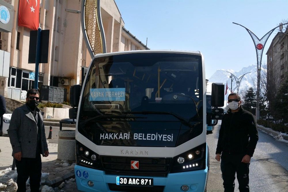 Hakkari Belediyesi kayak merkezine sefer düzenledi