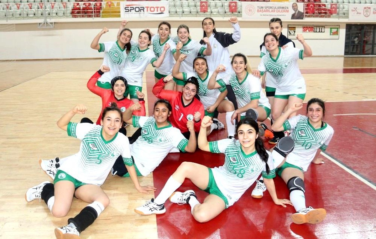 Kadınlar Hentbol Süper Ligi: Sivas Belediyespor: 35 Aksaray Belediye Gençlikspor: 30
