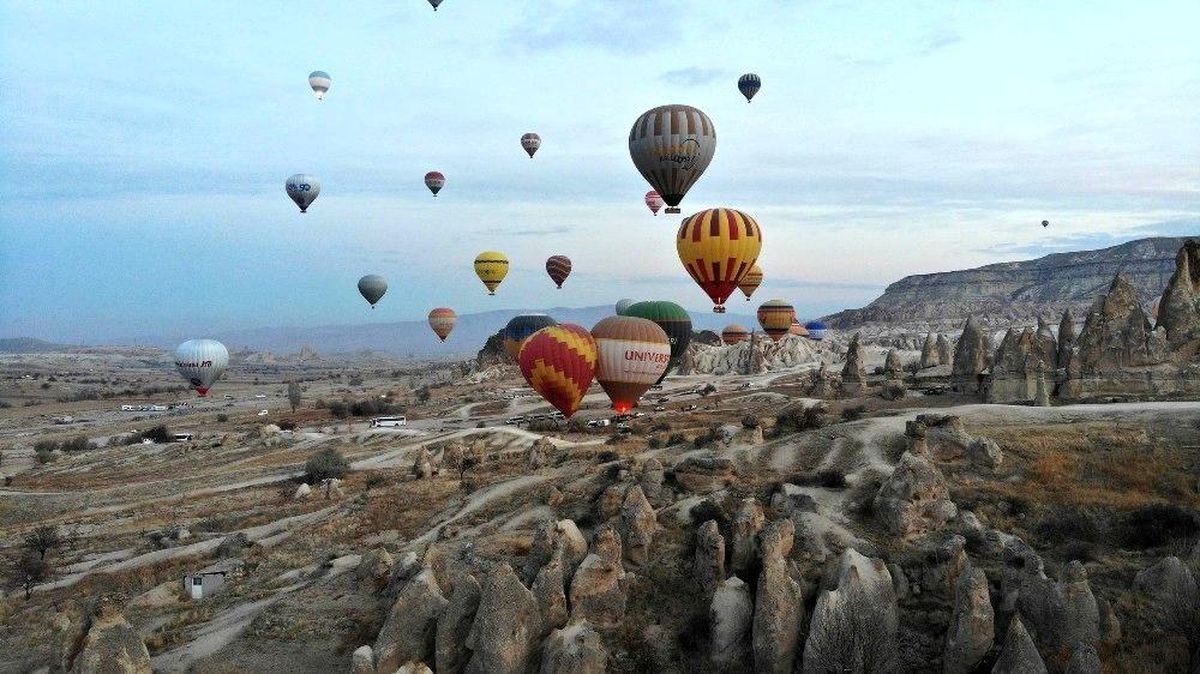 Kapadokya\'da balon turları iptal edildi