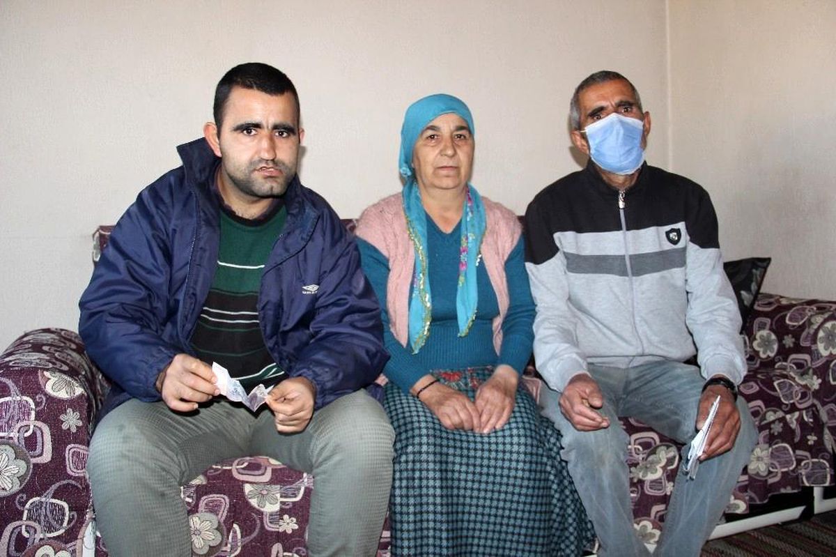 Acılı anne hırsızlara seslendi: 'Çaldığınız paralar engelli çocuğumun geleceğiydi'