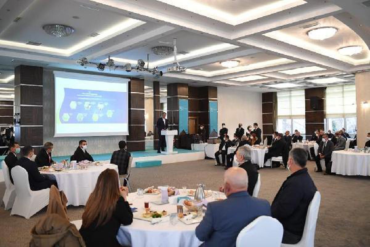 Son dakika gündem: Bakan Selçuk, Ankara\'da köy muhtarları ile buluştu