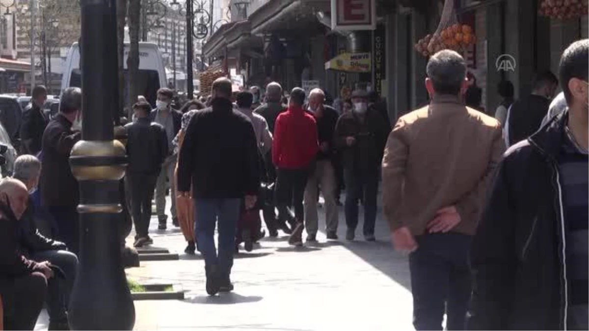 Diyarbakır\'da "kısıtlamasız" ilk pazar hareketliliği