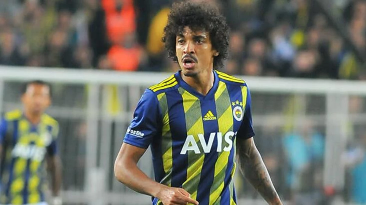 Fenerbahçe\'de sakatlığı geçen Luiz Gustavo, Konyaspor maçının kamp kadrosuna alındı