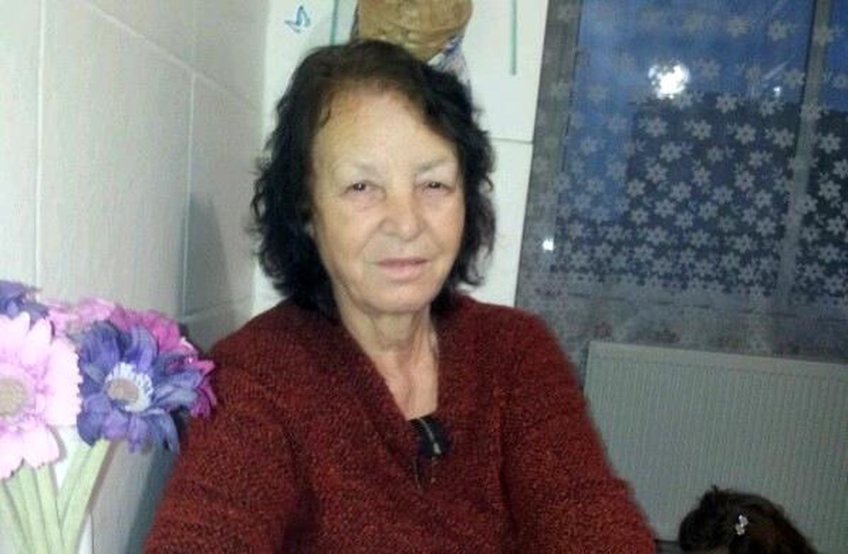Son dakika! İzmir\'de sobadan sızan gazdan zehirlenen çift hayatını kaybetti