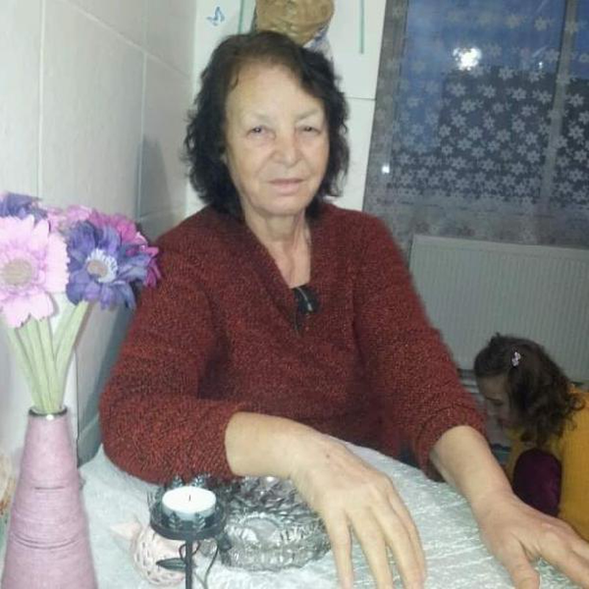 Son dakika haberi: İzmir\'de sobadan zehirlenen yaşlı çift hayatını kaybetti