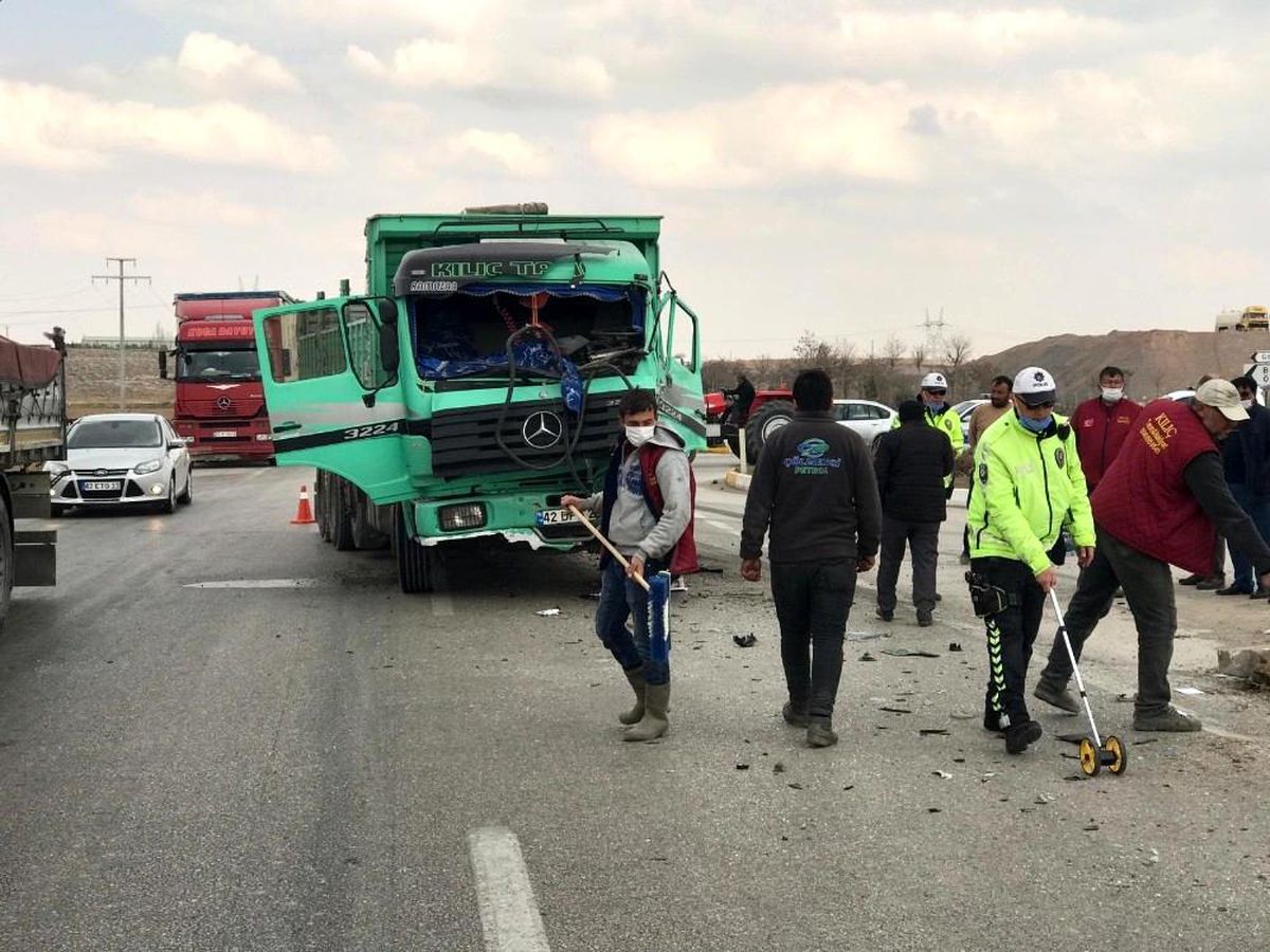 Konya\'da tanker ile kamyon çarpıştı: 1 yaralı