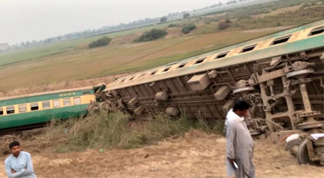 Son dakika: Pakistan\'da yolcu treni raydan çıktı: 1 ölü, 40 yaralı