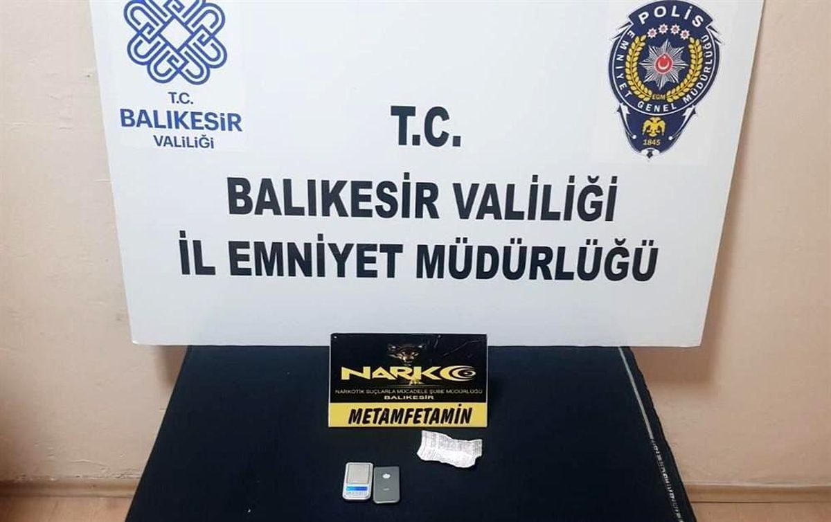 Son dakika haber: Balıkesir\'de 7 uyuşturucu şüphelisine operasyon