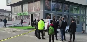 Balkondan düşen kadın öldü