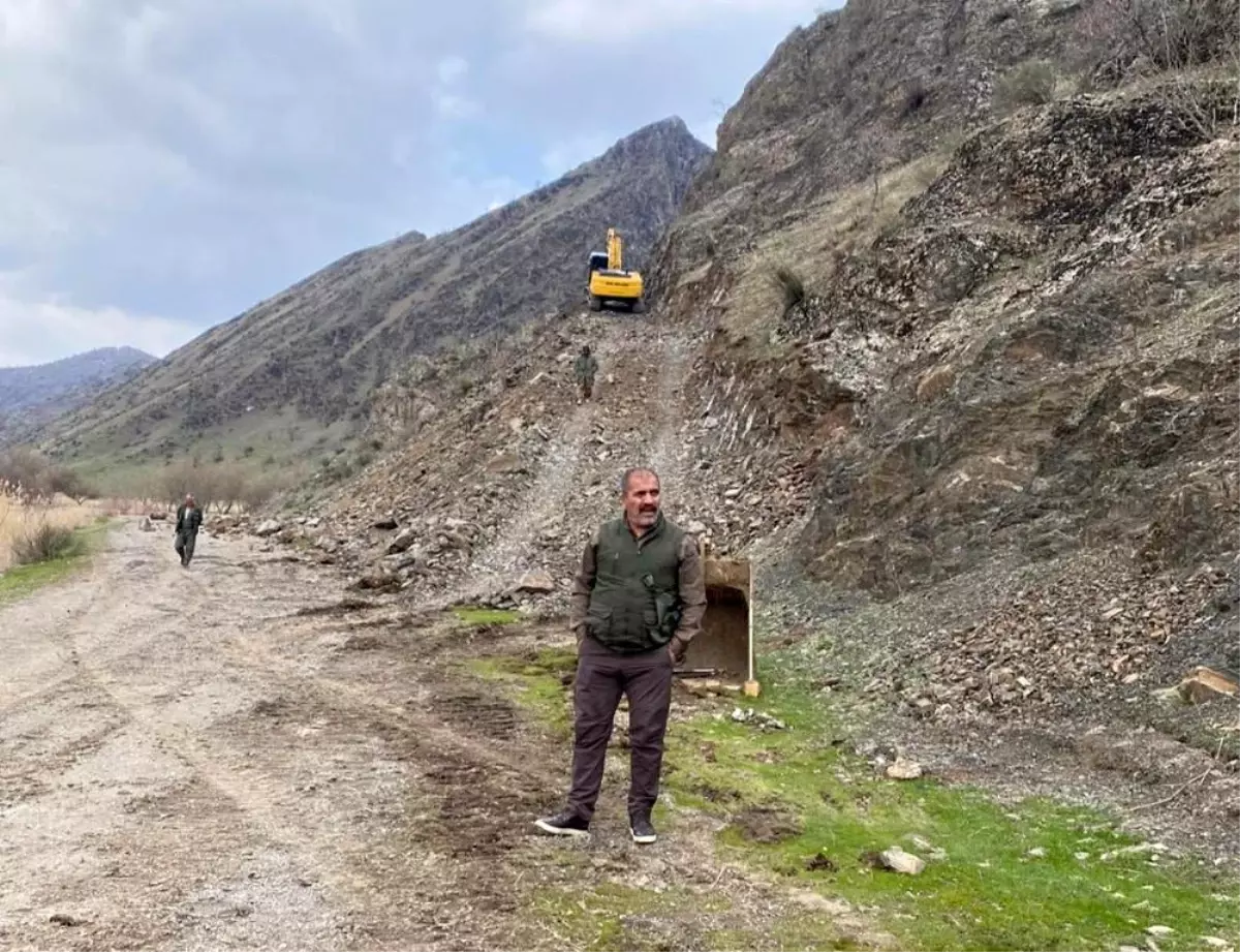 Başkan Alihan Babat köylülerin yayla yolu sorununu çözüyor