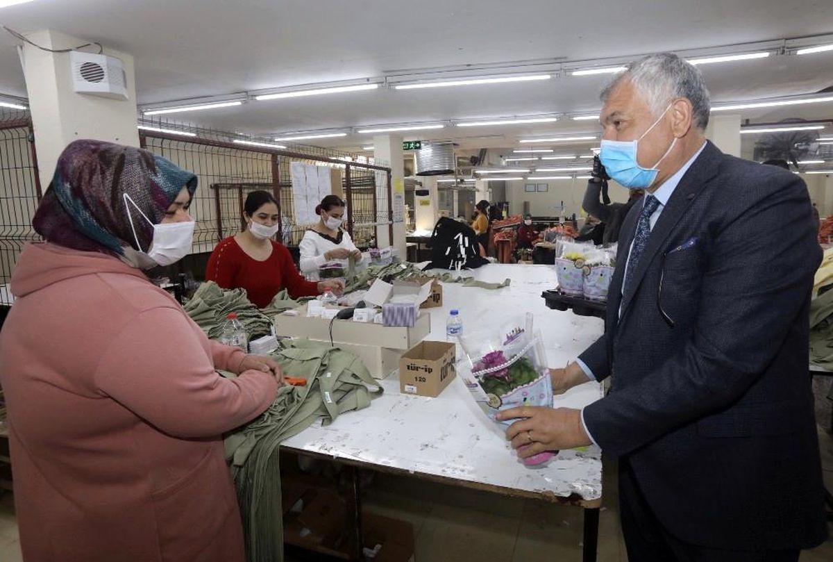 Başkan Karalar, 8 Mart\'ı kadınlara ayırdı