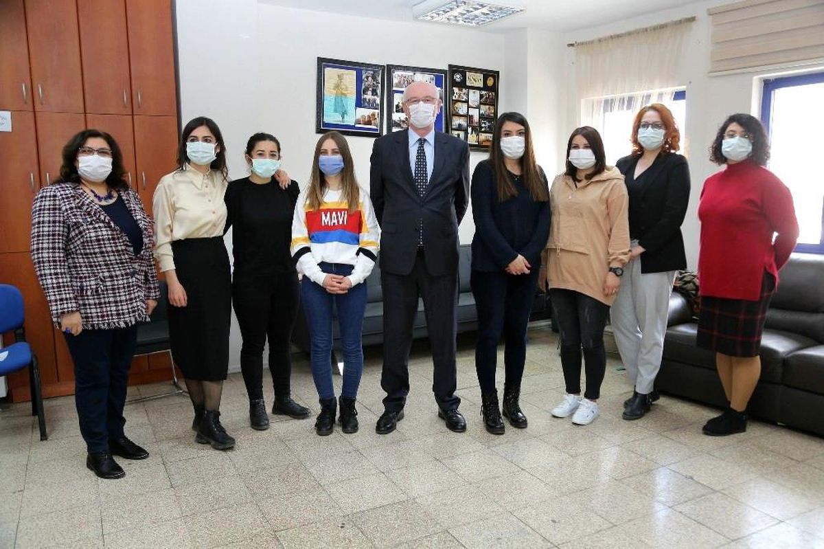 Başkan Kurt, kadın gazetecilerin Emekçi Kadınlar Günü\'nü kutladı