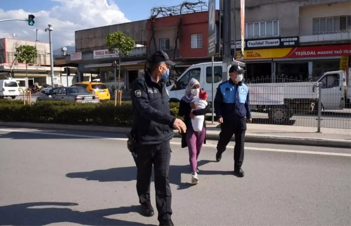 Dilenciler kaçtı zabıtalar kovaladı