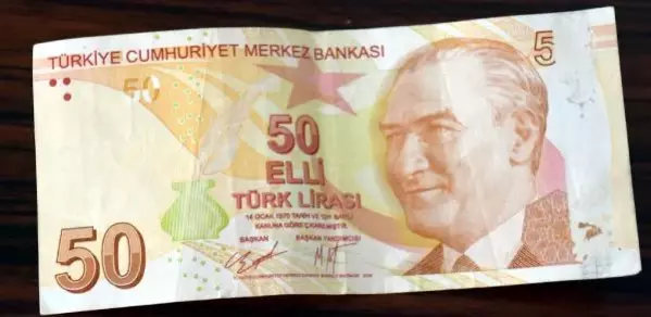 Hatalı basım 50 liralık banknotu satışa çıkardı