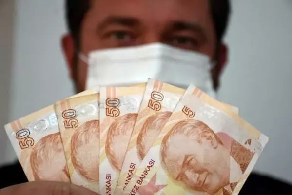 Hatalı basım 50 liralık banknotu satışa çıkardı