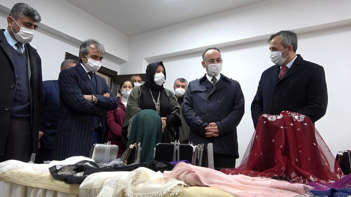 Ev ekonomilerine katkı "Mahalle Konakları\'ndan geldi