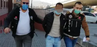 Otobüsteki yolcunun cips paketinden uyuşturucu çıktı