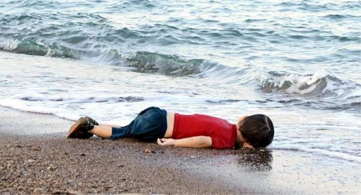 Papa Francis, Aylan Kurdi\'nin babasıyla görüştü