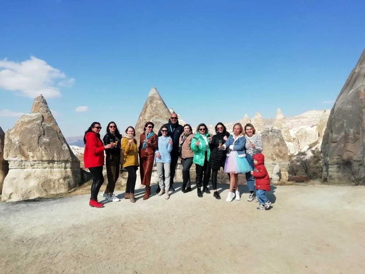 Rus turistler, Kapadokya\'da Dünya Kadınlar Günü\'nü kutladı