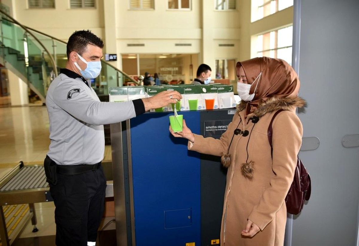 Selçuklu Belediyesi\'nden kadınlara anlamlı hediye