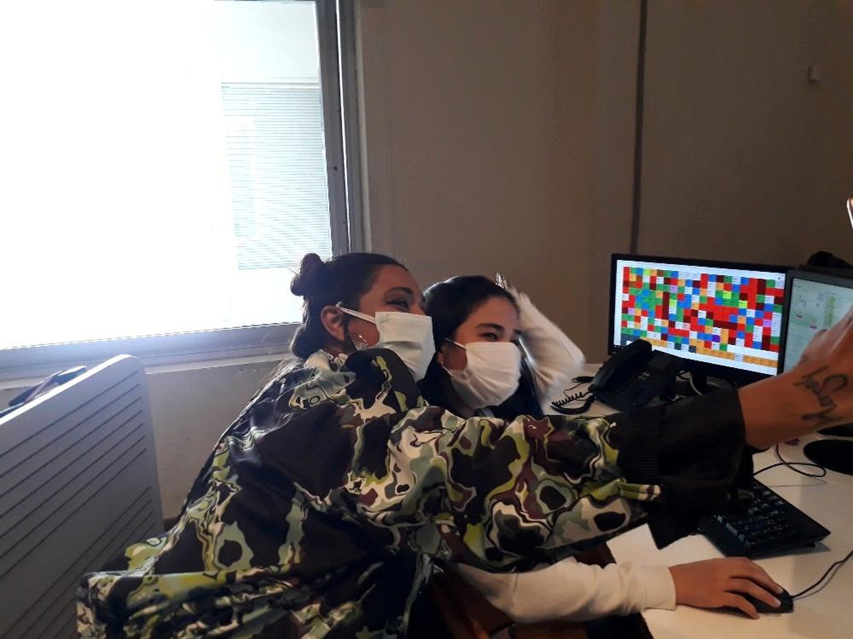 Sosyal medya fenomenlerinden sağlık çalışanlarına moral ziyareti