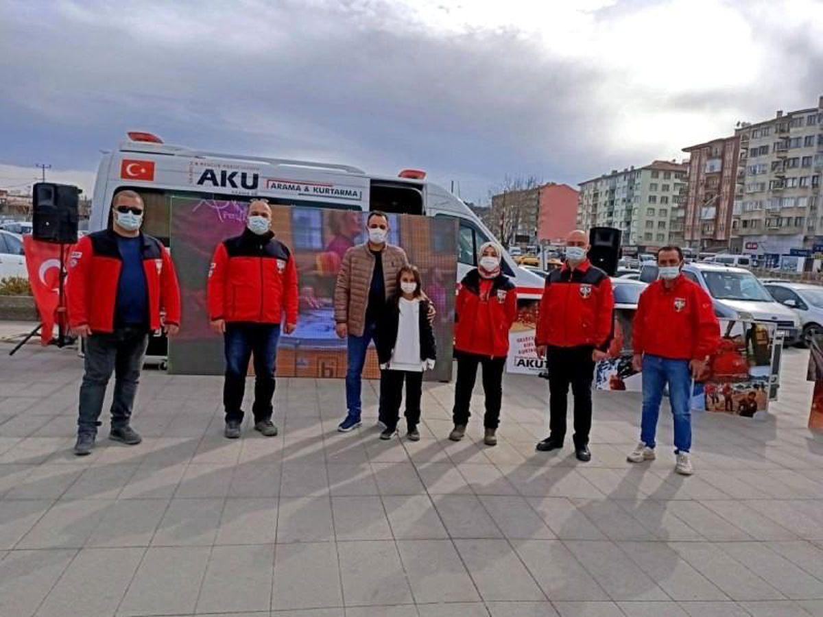AKUT\'tan Deprem Haftası farkındalık standı