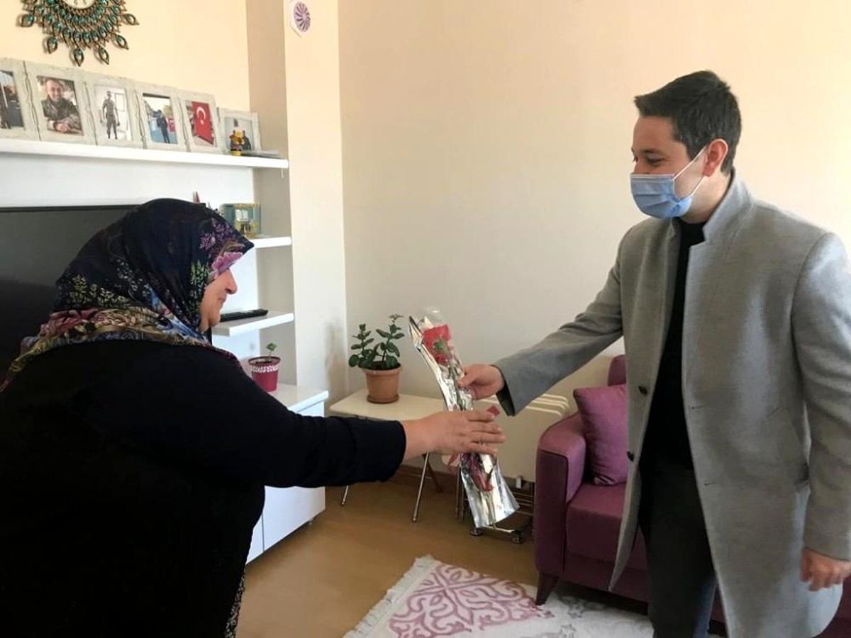 Altıntaş\'ta şehit aileleri ziyaret edildi