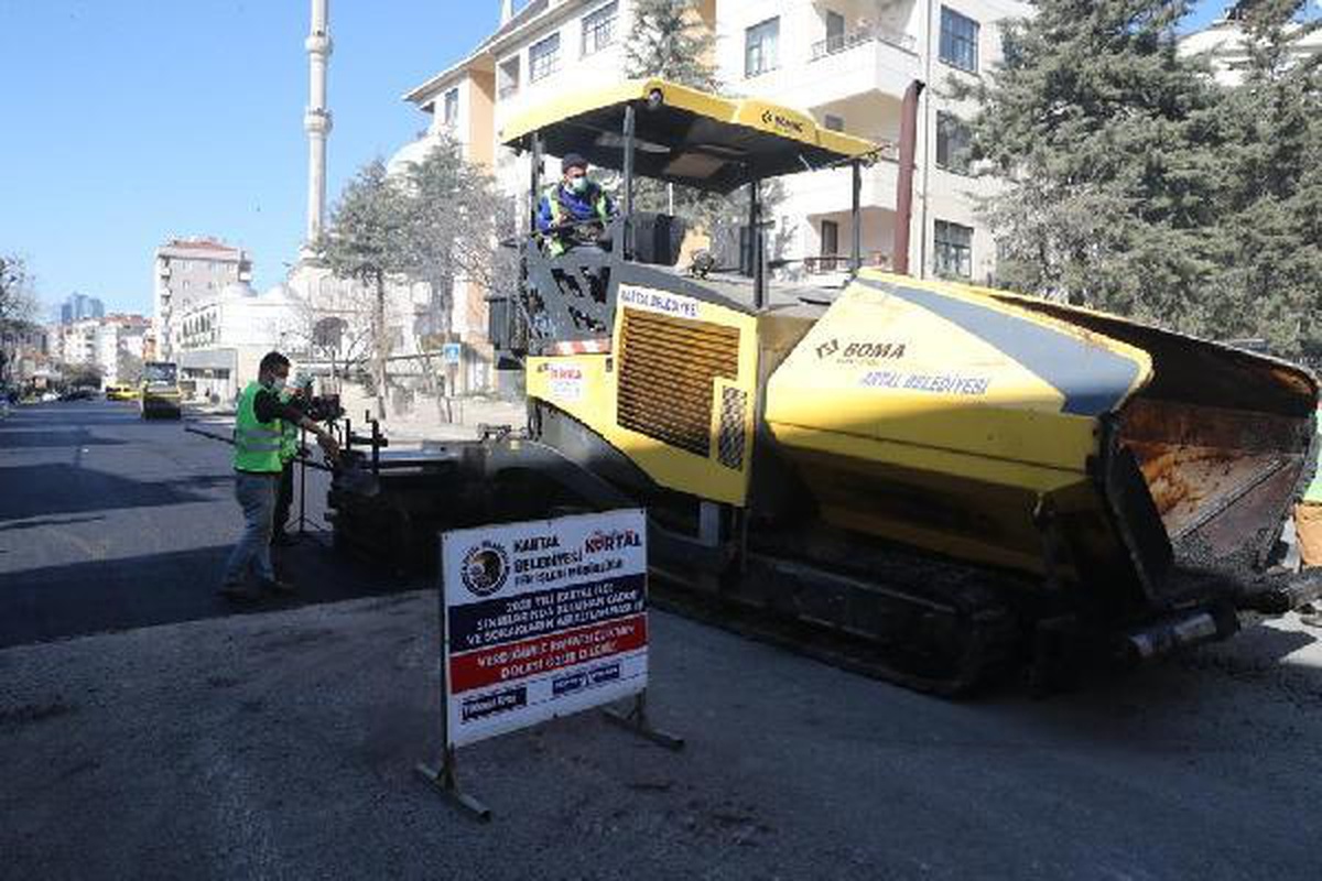 Kartal Belediyesi çalışıyor: araç ve yaya yolunda yeniliklere devam