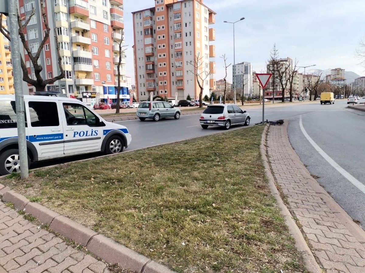Aracın çarptığı bisiklet sürücüsü ağır yaralandı