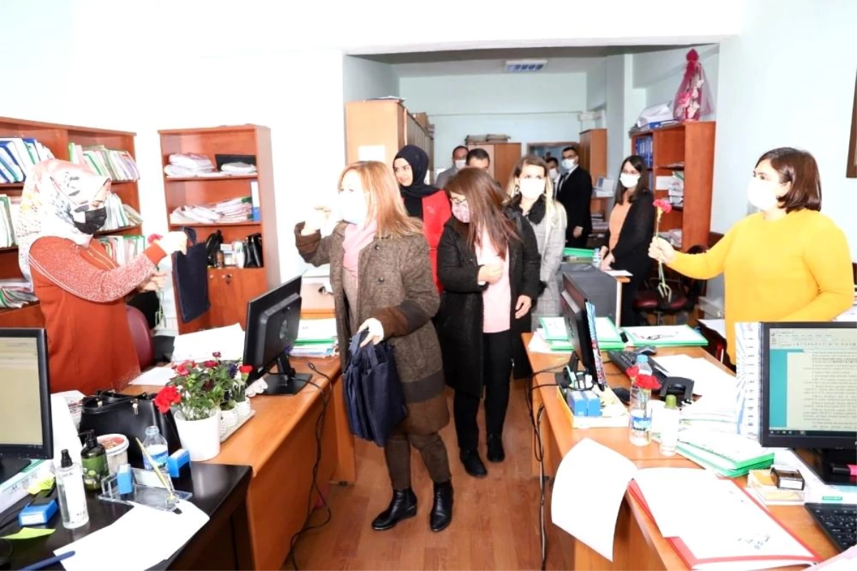 Ardahan\'da 8 Mart Dünya Emekçi Kadınlar Günü etkinliği